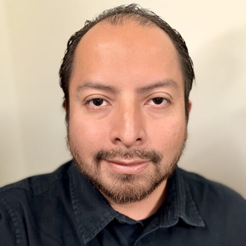 Julio Alba Headshot
